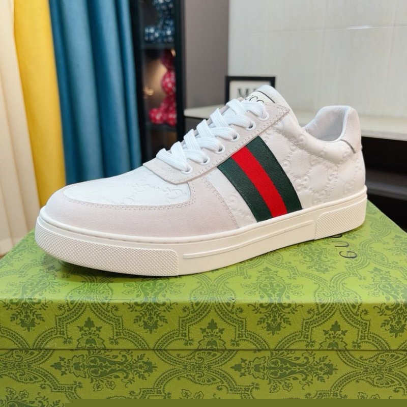 G*u*i casual shoes